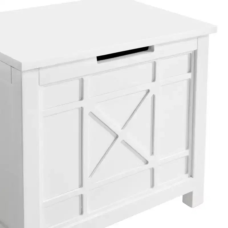 Cesto portabiancheria e portasciugamani Derby bianco - Alaterre Furniture