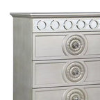 Cassettiera decorativa Varian da 31" con finitura argento e a specchio - Acme Furniture
