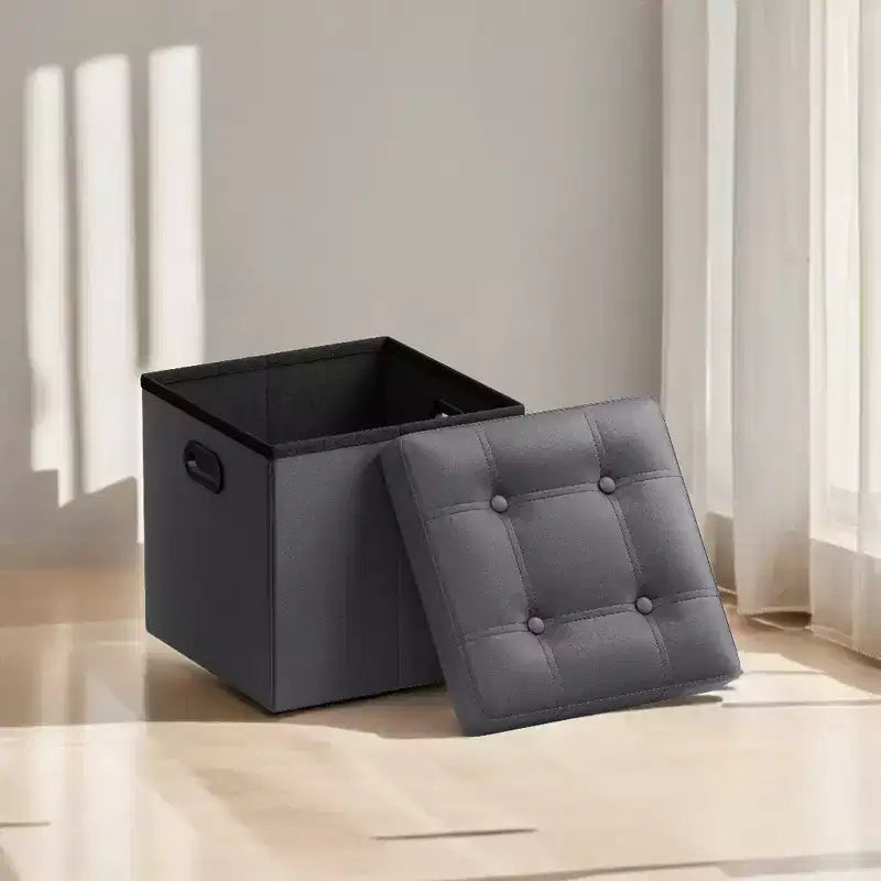 SONGMICS Pouf Contenitore Pieghevole da 38 cm, Poggiapiedi Cubo, Tavolino da Salotto con Maniglie a Foro, Similpelle