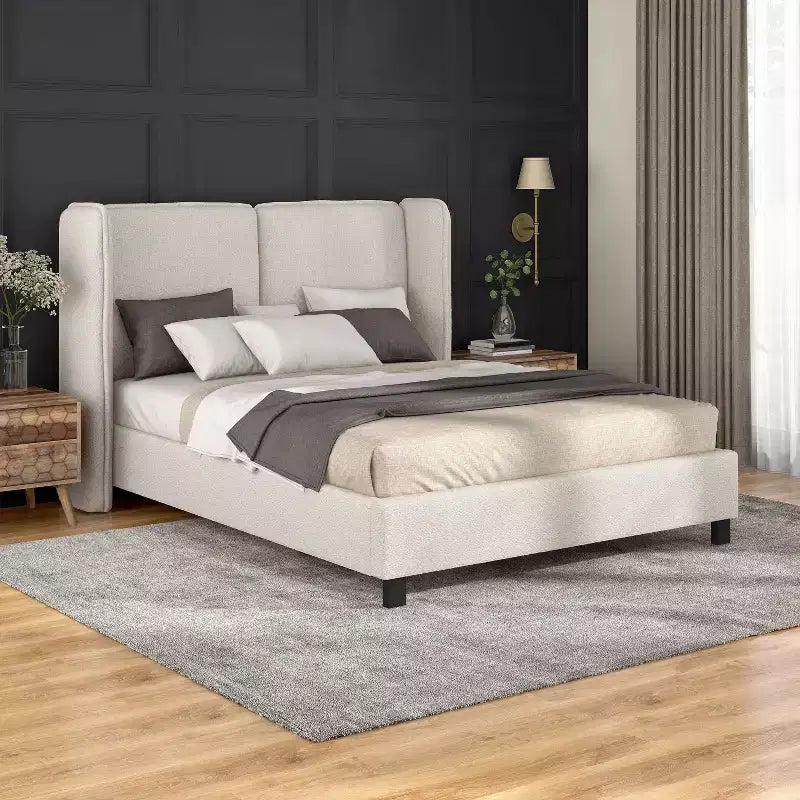 Letto Queen con piattaforma imbottita Bouclé, testiera Wingback, 227 kg, struttura in legno, senza box spring