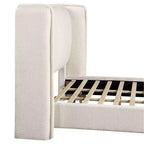 Letto Queen con piattaforma imbottita Bouclé, testiera Wingback, 227 kg, struttura in legno, senza box spring
